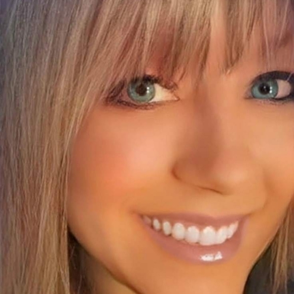 Happy Poshing! - Picture 3 of 13